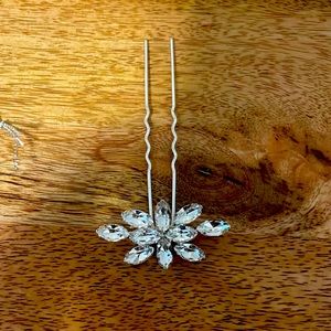 Dareth Colburn Nova Crystal Hair Pin